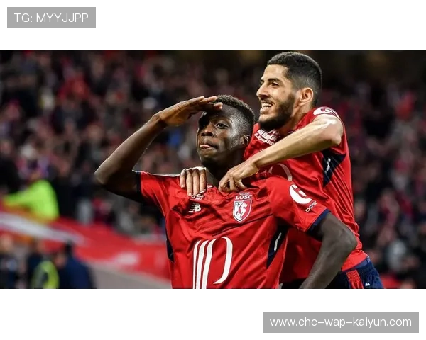 法甲：摩纳哥在主场完胜保级队，继续冲击欧战席位，摩纳哥法甲夺冠阵容照片